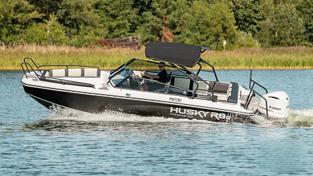Катер Finnmaster Husky R8 S